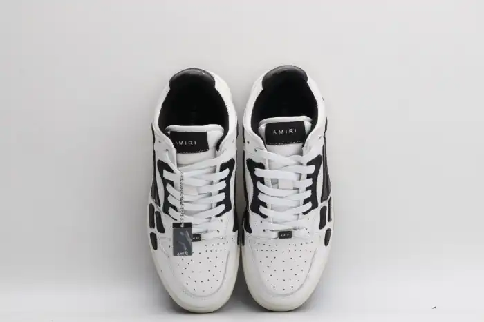 Rep AR1M1 Low-Top Sneaker