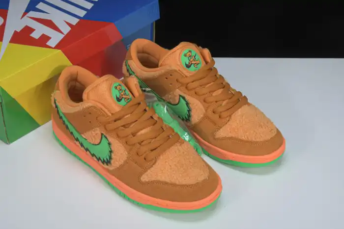 Cheap Grateful Dead x Nike SB Dunk Low Orange Bear CJ5378-800