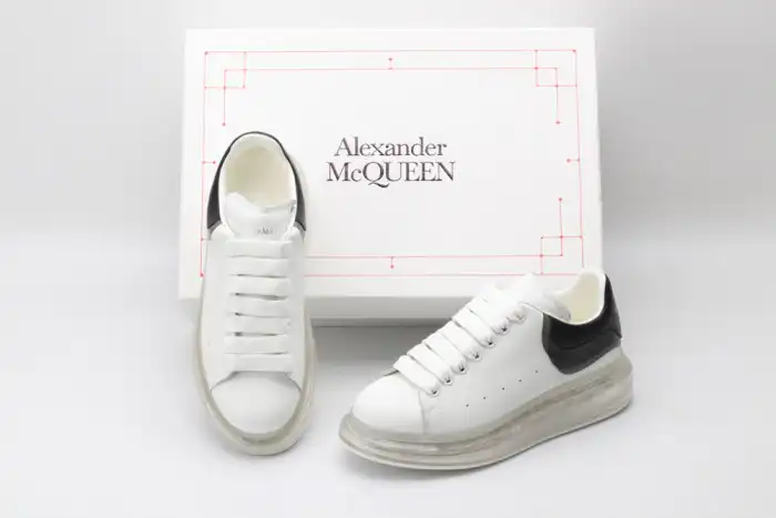 MQ SNEAKERS