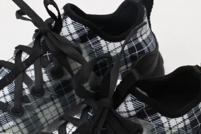 Rep DR-CONNECT BLACK PLAID