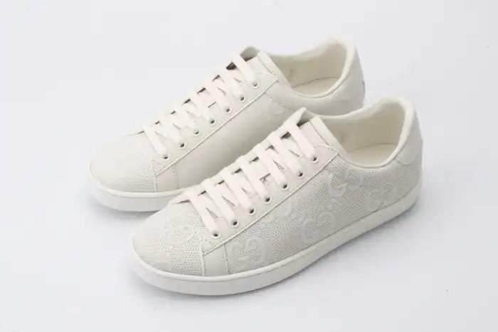 Rep GUCC LOW-TOP SNEAKER