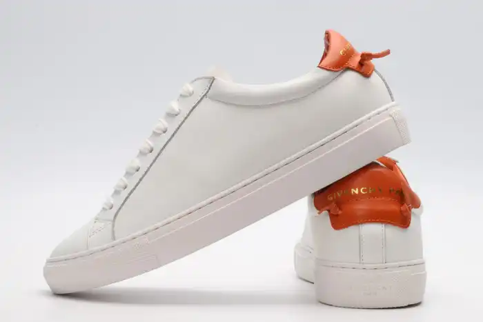 Rep Givench LOW-TOP SNEAKER