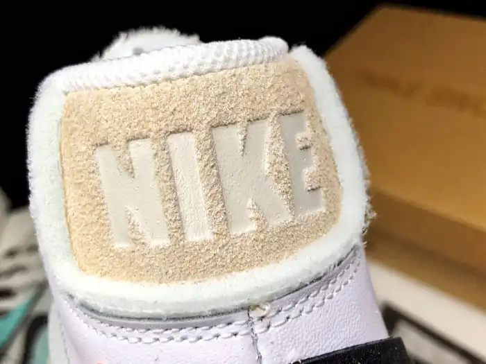 Rep NIKE BLAZER MID OFF-WHITE AA3832-100