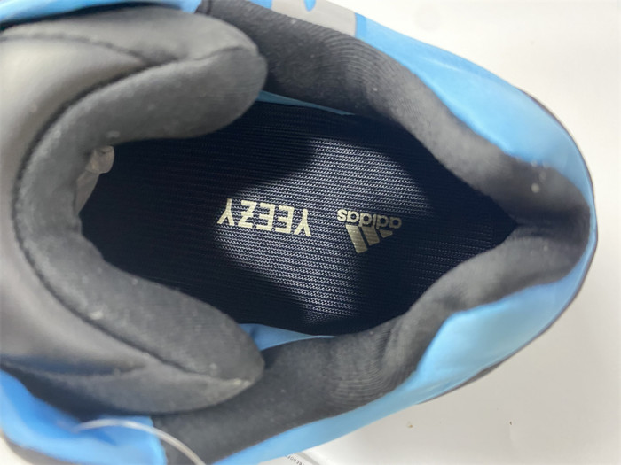 ADIDAS Yeezy Boost 700 MNVN 'Bright Cyan' GZ3079