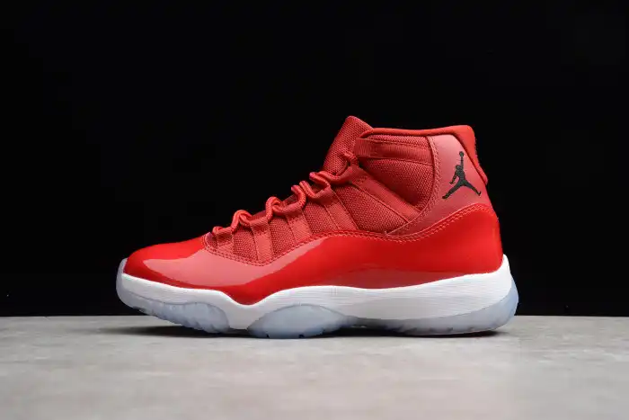 Onekick Air Jordan 11 RetroGym Red 378037-623