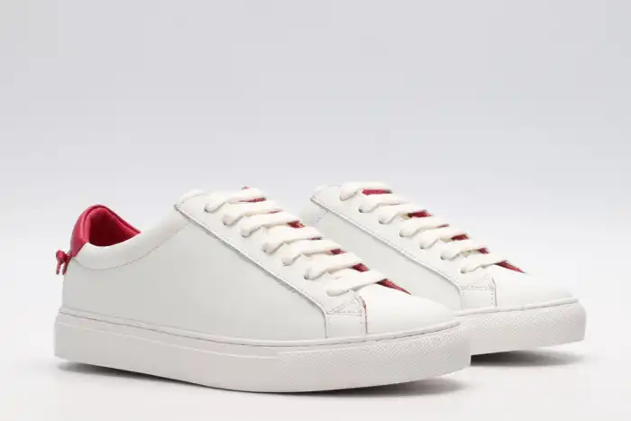 Givench LOW-TOP SNEAKER