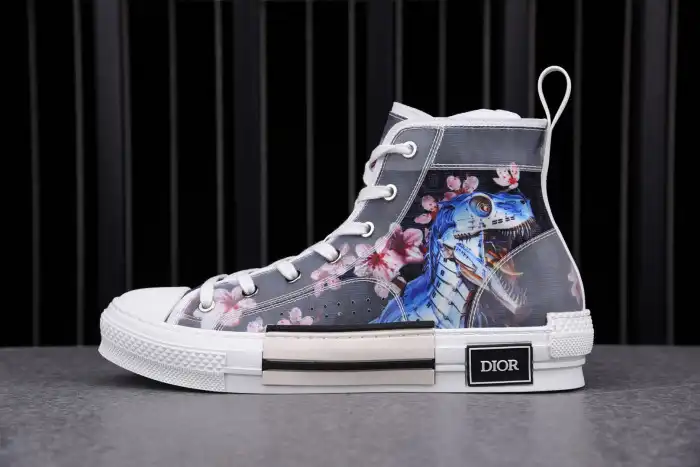 DR B23 OBLIQUE HIGH TOP SNEAKER