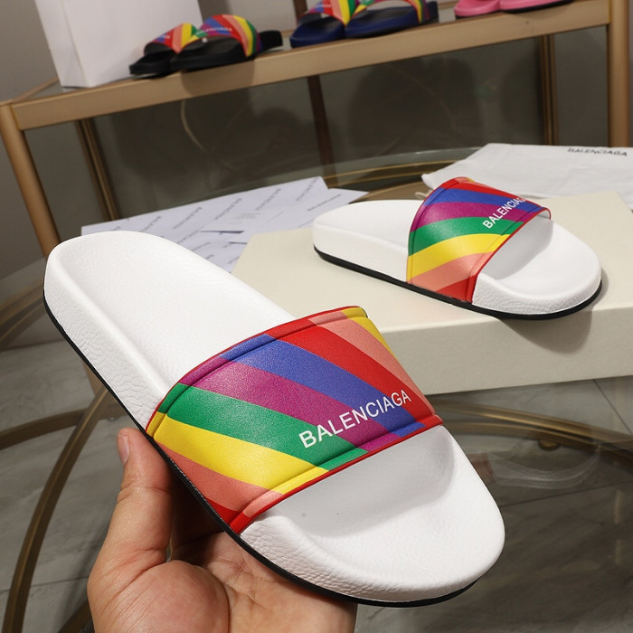 BLCG SLIPPERS