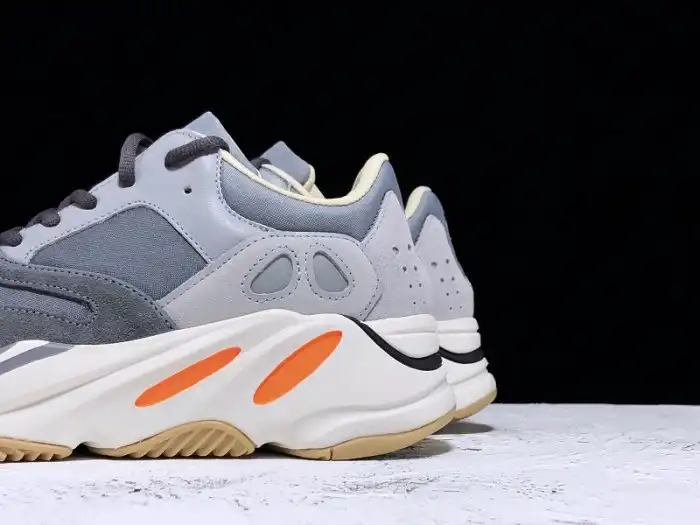 Cheap Adidas Yeezy Boost 700 v2 'Magnet' FV9922