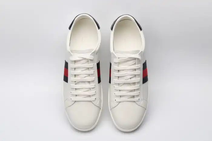 GUCC LOW-TOP SNEAKER