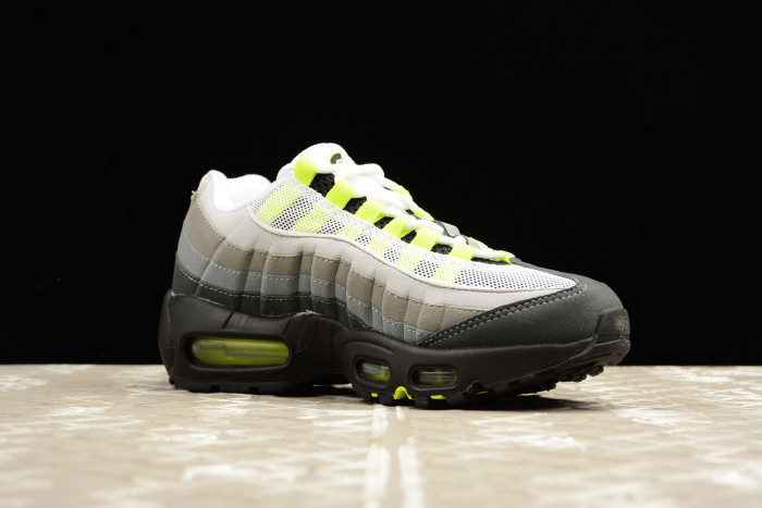 Nike Air Max 95 OG Neon 2015 307960-002