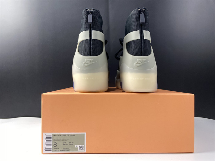 NIKE AIR FEAR OF GOD 1 STRING OFFNOIR AR4237-903