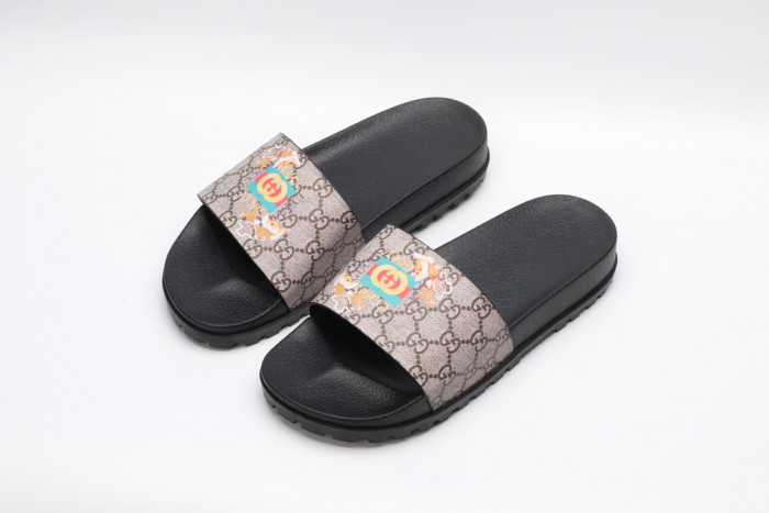 Onekick GUCC SLIPPERS