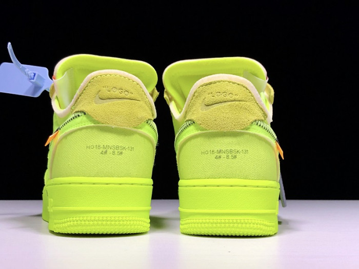 Onekick AIR FORCE 1 LOW OFF-WHITE VOLT AO4606-700