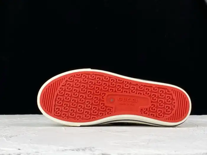 Cheap GG GUCC Tennis 1977 sneaker 606111 HVK20 9766