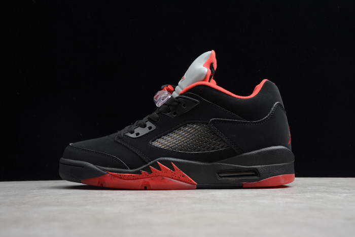 Onekick Air Jordan 5 Retro Low Alternate 90 black  red mens 819171-001