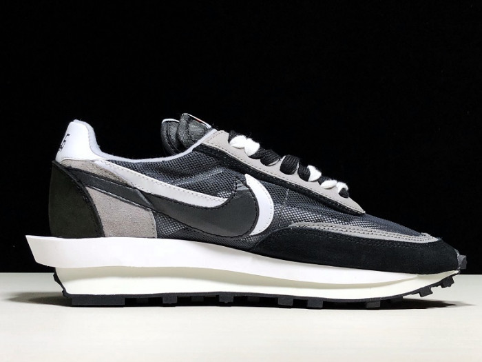 Onekick Nike LD Waffle sacai Black BV0073-001