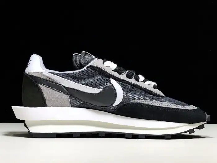 Nike LD Waffle sacai Black BV0073-001