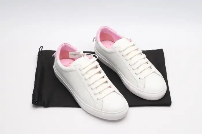 Cheap Givench LOW-TOP SNEAKER