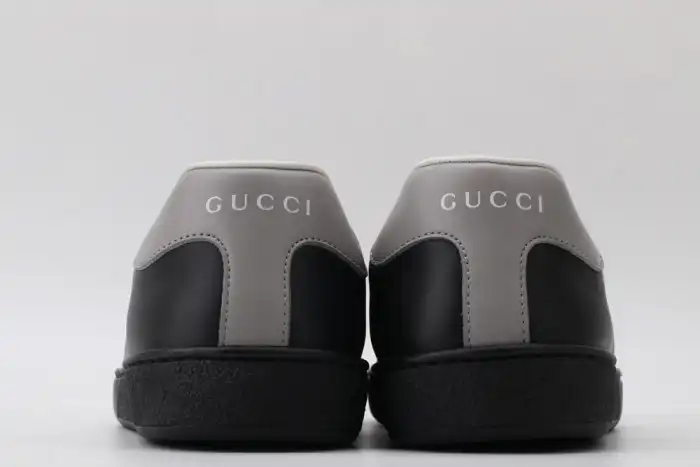 GUCC LOW-TOP SNEAKER