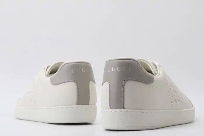 GUCC LOW-TOP SNEAKER