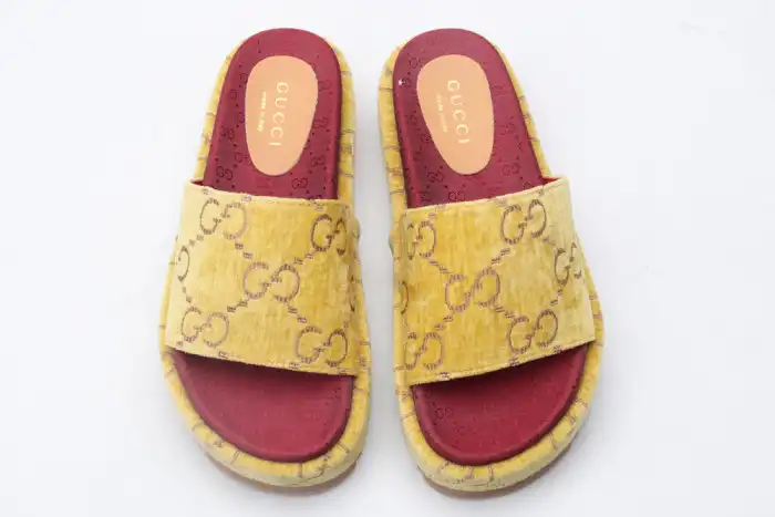 Cheap GUCC SLIPPERS