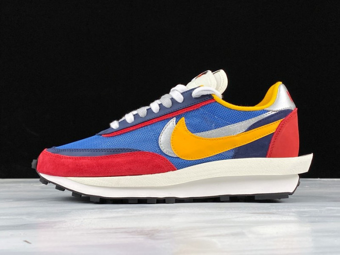 Onekick Sacai x Nike LDWaffle Trainer Varsity Blue Varsity Red BV0073-400