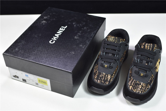 Onekick CHNE1 Leather Low Top Sneakers