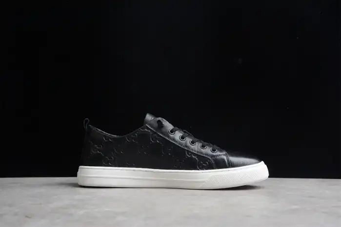 GUCC LOW-TOP SNEAKER