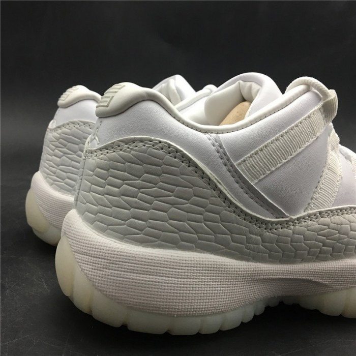 Air Jordan 11 Low Heiress Frost White 897331-100