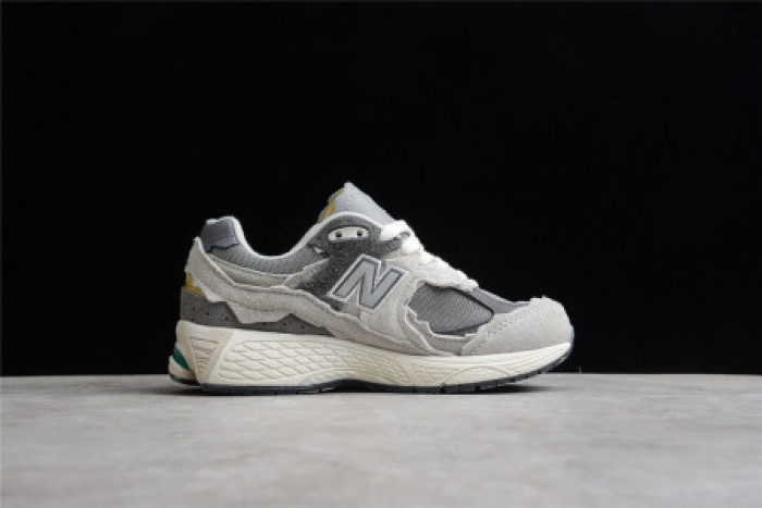 NEW BALANCE 2002R PROTECTION PACK PHANTOM M2002RDB