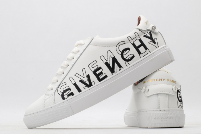 Onekick Givench LOW-TOP SNEAKER