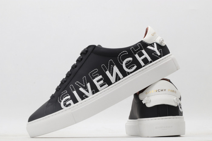 Onekick Givench LOW-TOP SNEAKER