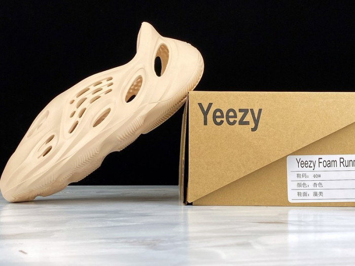 Yeezy Foam Runner Slide