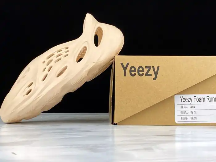 Cheap Yeezy Foam Runner Slide