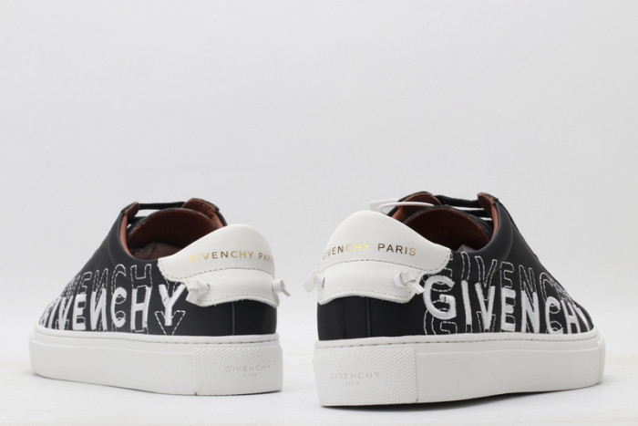 Onekick Givench LOW-TOP SNEAKER