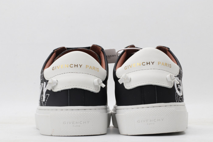 Onekick Givench LOW-TOP SNEAKER