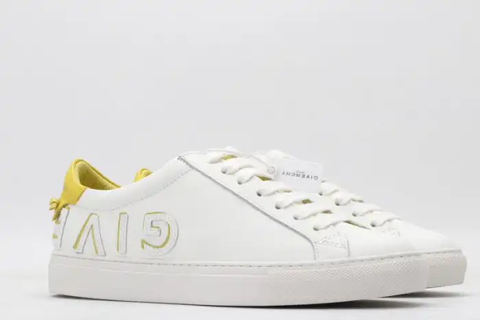 Givench LOW-TOP SNEAKER