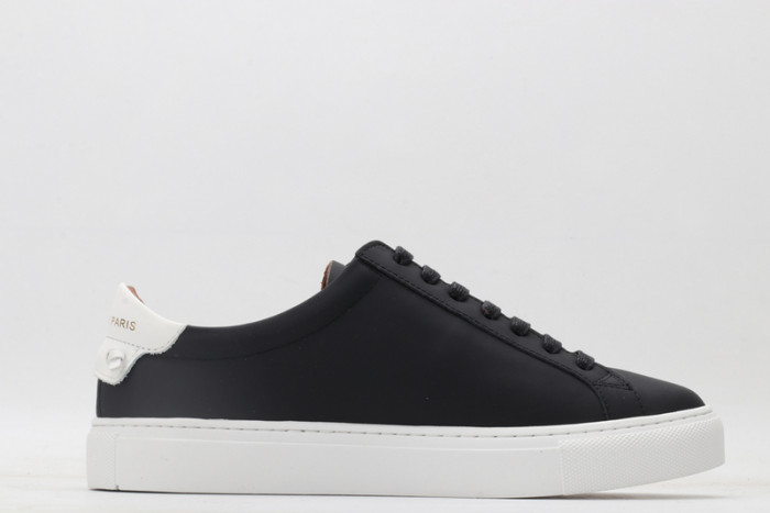 Onekick Givench LOW-TOP SNEAKER