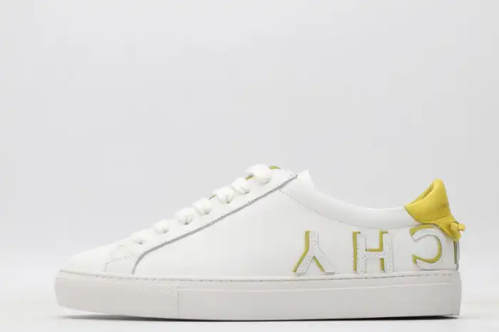 Givench LOW-TOP SNEAKER