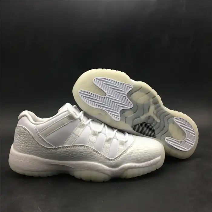 Chep Onekick Air Jordan 11 Low Heiress Frost White 897331-100