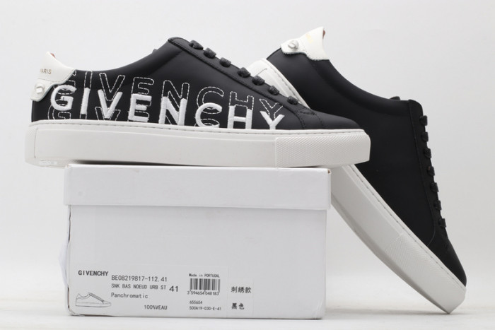 Onekick Givench LOW-TOP SNEAKER