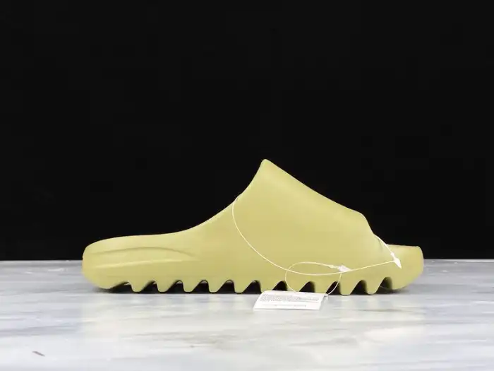 Cheap Adidas Yeezy Slides 'Resin' FX0494