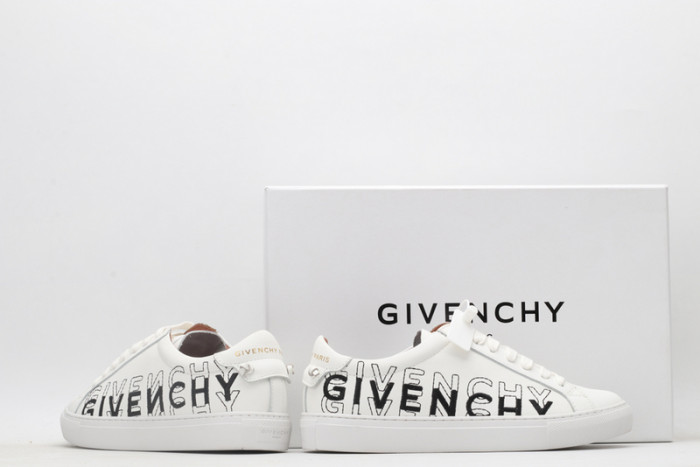 Onekick Givench LOW-TOP SNEAKER