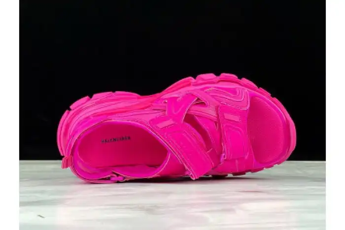 Cheap BLCG TRACK SANDAL ROSE BUBBLE GUM (W) 617543W2CC15213