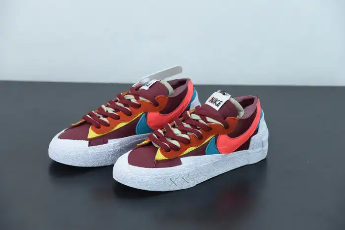 Rep Nike Blazer Low sacai KAWS Red DM7901-600