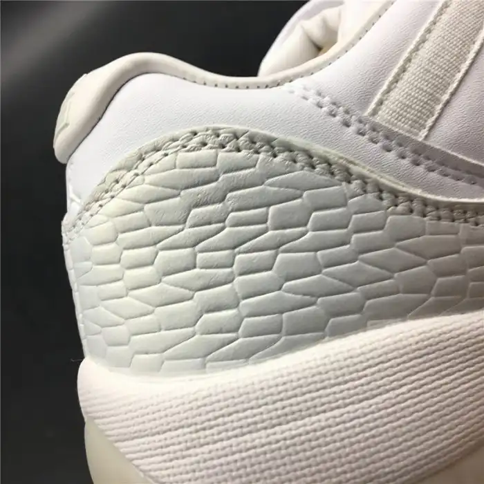 Chep Onekick Air Jordan 11 Low Heiress Frost White 897331-100