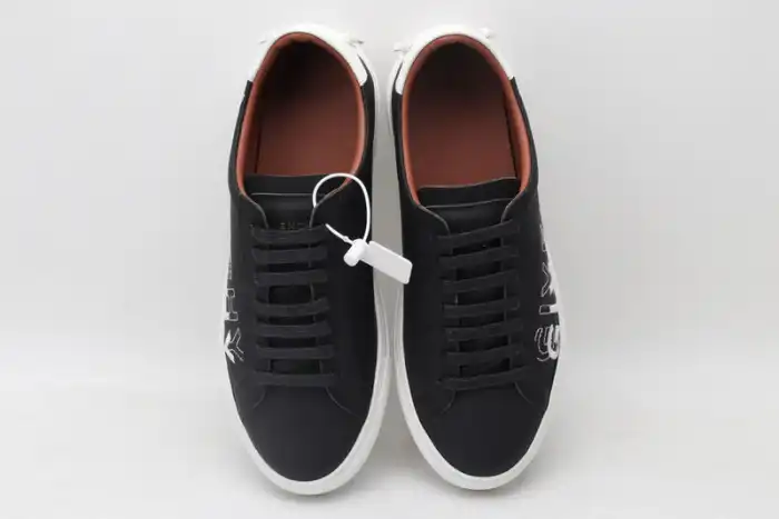 Givench LOW-TOP SNEAKER