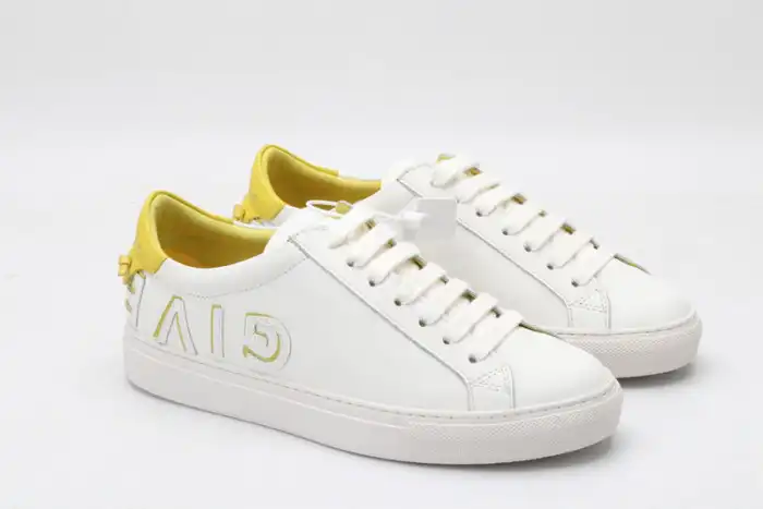 Rep Givench LOW-TOP SNEAKER