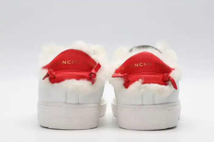 Cheap Givench LOW-TOP SNEAKER